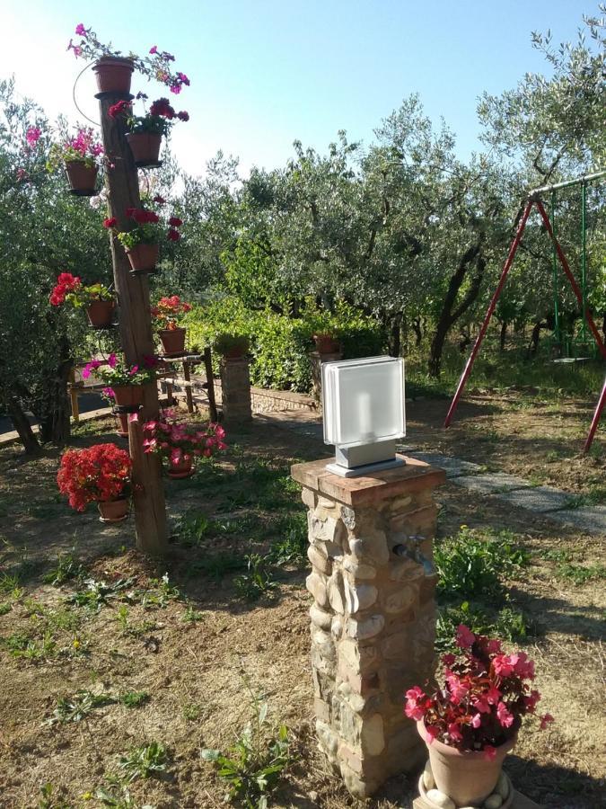 Casa Le Betulle Vendégház Montespertoli Kültér fotó